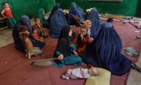 Taliban chiếm thủ phủ tỉnh thứ 6 ở ​​Afghanistan; Chính phủ rút lui 'Không chiến đấu'