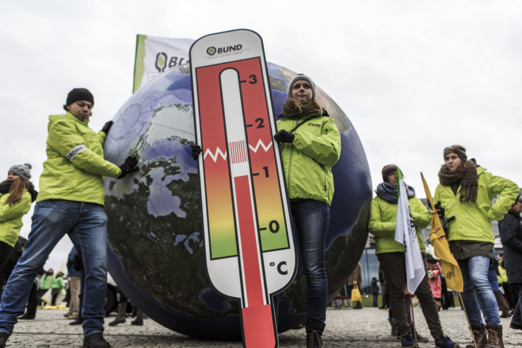 Kinh tế toàn cầu không thể ‘sống sót’ nếu thực hiện các cam kết chống biến đổi khí hậu (Kỳ 6)