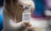 Không phải TP.HCM, Bình Dương là tỉnh đầu tiên tiêm vaccine COVID-19 cho trẻ dưới 18 tuổi