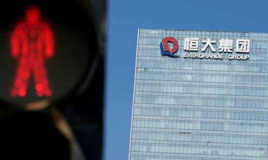 Hy vọng mong manh của các chủ nợ quốc tế ‘cầm dao đằng lưỡi’ trong vụ China Evergrande