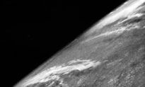 Bức ảnh đầu tiên về Trái đất được chụp từ không gian của 75 năm trước