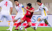 Tuyển Việt Nam thua sát nút 2-3 trước tuyển Trung Quốc ở phút bù giờ cuối cùng