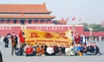 Tại sao 36 người phương Tây kháng nghị trên Quảng trường Thiên An Môn? [Radio]