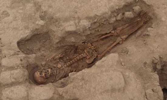 Phát hiện hàng loạt mộ cổ ở Peru, thêm sáng tỏ nền văn minh Wari  