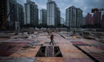 Lo thị trường bất động sản sụp đổ, 21 thành phố của Trung Quốc ban hành ‘lệnh ngăn giá nhà giảm’