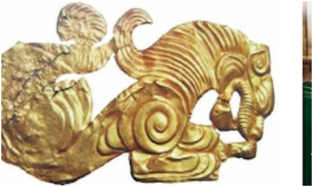 Một tấm kim bài hình sư tử và hơn 200 đồ trang trí bằng vàng khác như hoa vàng. 