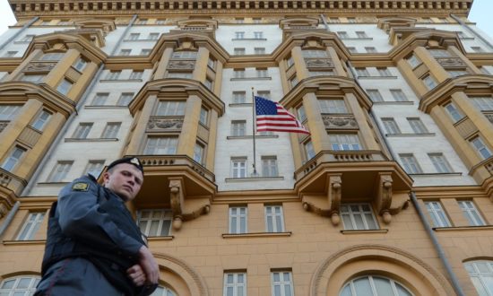​​Bộ Ngoại giao Hoa Kỳ lệnh cho các gia đình nhân viên đại sứ quán rời Ukraine