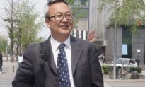 Vì ‘tội’ bào chữa cho các học viên Pháp Luân Công, một Luật sư Trung Quốc bị thu hồi giấy phép hành nghề 