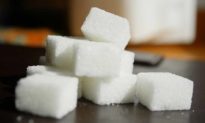 Có phải người ăn nhiều đường lâu ngày sẽ mắc bệnh tiểu đường?