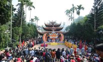 Hà Nội tạm dừng Lễ hội chùa Hương do dịch Covid-19 phức tạp