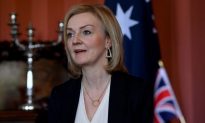 Ngoại trưởng Anh: Trung Quốc cưỡng chế Australia - 'Lời kêu gọi thức tỉnh' với thế giới
