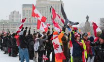 Hàng ngàn người đổ xô đến Ottawa để lên tiếng ủng hộ 'Đoàn xe Tự do'