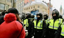 Các luật sư lo ngại về việc cảnh sát Ottawa đe dọa truy tố hình sự những người 'tham gia vào cuộc biểu tình'