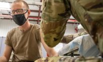 Lục quân Mỹ bắt đầu giải ngũ những quân nhân chưa tiêm chủng COVID-19