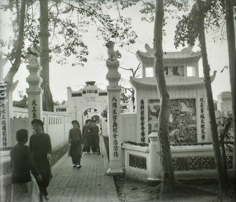 đền ngọc sơn tết tháng giêng 1928