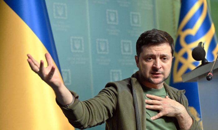 Ukraine: Nga sẽ phạm tội ác chiến tranh nếu ném bom vào Odessa