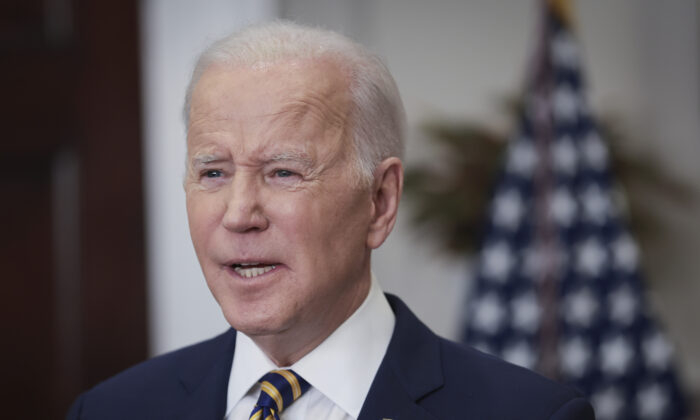 Tổng thống Biden thừa nhận tên lửa siêu thanh Nga 'không thể đánh chặn'