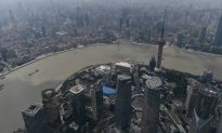 Thượng Hải chia đôi thành phố phong tỏa trong 9 ngày