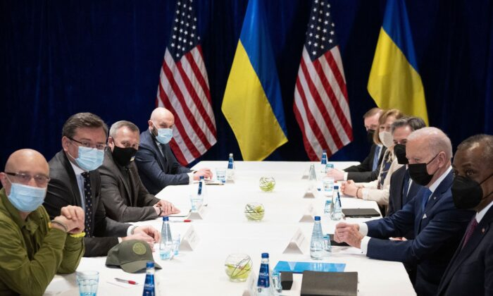 Tổng thống Zelenskyy: Ngoại trưởng và Bộ trưởng Quốc phòng Mỹ sắp đến thăm Ukraine