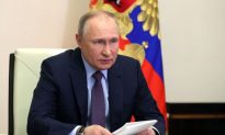 Ông Putin ký luật tăng hình phạt với lính đào ngũ lên 10 năm