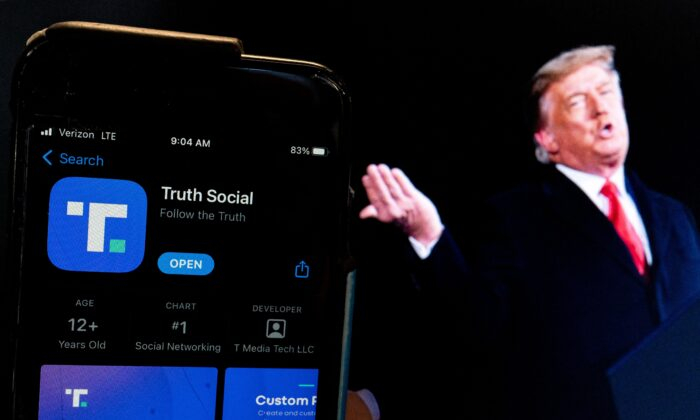 Công ty truyền thông xã hội của ông Trump bị đại bồi thẩm đoàn liên bang ban trát đòi hầu tòa
