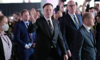 Trung Quốc ảnh hưởng ông Musk? ‘Như Quái vật hồ Loch Ness ghé thăm Quảng trường Thời Đại’