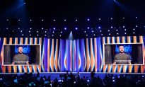 Tổng thống Ukraine bất ngờ xuất hiện trong video tại lễ trao giải Grammy 2022