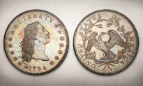 Một đồng xu bạc cổ từ thời George Washington được bán với giá 12 triệu USD