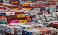Cảnh báo: Trung Quốc gần như độc quyền trong ngành sản xuất container