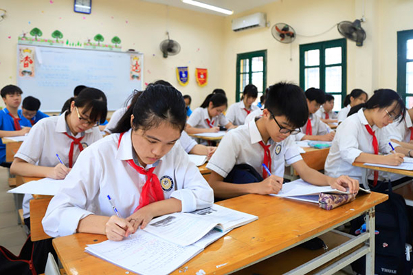 Học phí tại Hà Nội có thể tăng gấp đôi từ năm học tới