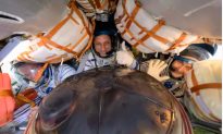 Phi hành gia Mỹ và Nga đã cùng nhau trở về Trái đất từ Trạm vũ trụ quốc tế ISS