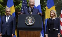 Tổng thống Biden gặp các lãnh đạo Phần Lan, Thụy Điển, đề nghị hỗ trợ gia nhập NATO