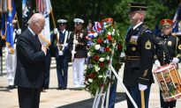 Tổng thống Biden tưởng niệm Lễ Chiến Sĩ Trận Vong: Nước Mỹ tự do nhờ có các binh sĩ dũng cảm