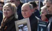 Ông Putin cáo buộc NATO 'chuẩn bị xâm lược' Nga trong bài phát biểu nhân Ngày Chiến thắng
