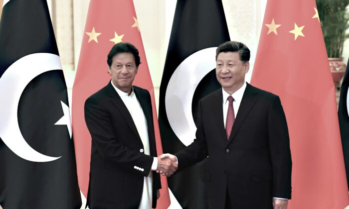 Chuyên gia: Trung Quốc bắt tay với Pakistan, một quốc gia khủng bố