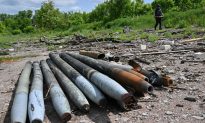 Quan chức Ukraine: Phải ít nhất 10 năm Ukraine mới rà phá hết bom mìn