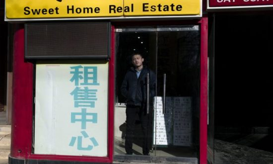 Các thành phố của Trung Quốc thúc đẩy mua nhà theo nhóm