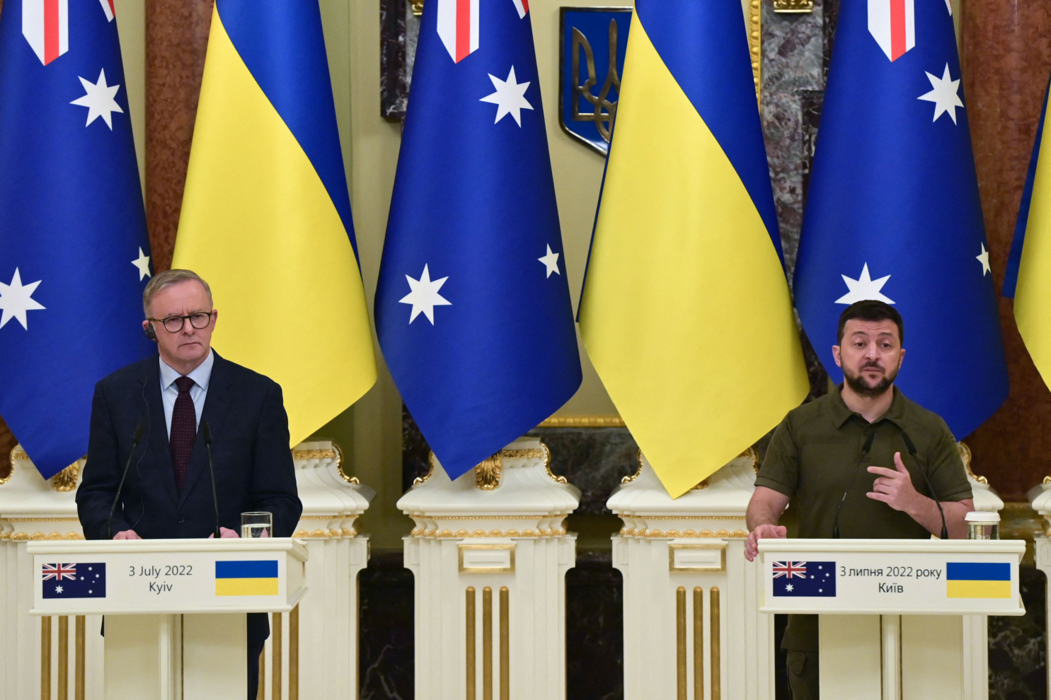 Thủ tướng Úc thăm Ukraine, cam kết viện trợ thêm 100 triệu USD
