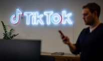 Quan chức Mỹ kêu gọi Apple và Google gỡ TikTok khỏi kho ứng dụng