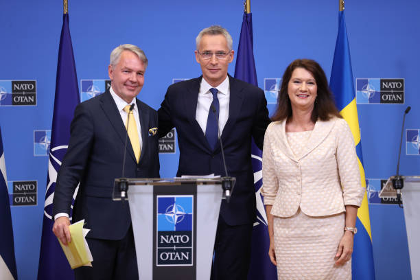 Chào mừng một NATO thế hệ mới