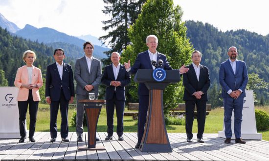G-7 vật lộn để đối phó với các hậu quả của chương trình năng lượng xanh