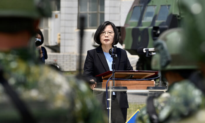 Tổng thống Thái Anh Văn phát biểu về các cuộc tập trận bắn đạn thật của Trung Quốc