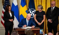 Mỹ phê chuẩn tư cách thành viên NATO cho Phần Lan và Thụy Điển