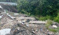Phát hiện bãi chôn lấp chất thải trái phép lớn ở Bình Dương