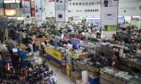 Trung Quốc đóng cửa chợ điện tử lớn nhất thế giới để chống Covid