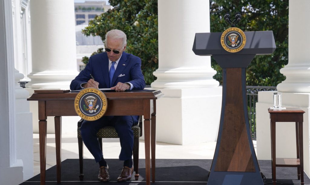 Tổng thống Biden âm tính với COVID-19