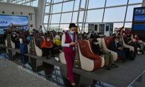 Trung Quốc: Việc hủy chuyến bay hàng loạt làm dấy lên đồn đoán về 'hỗn loạn chính trị'