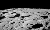 Trung Quốc lần đầu tiên tuyên bố phát hiện ra khoáng chất mới trên Mặt trăng