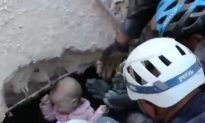 (Video) Sập tòa nhà ở Jordan: Bé gái 4 tháng tuổi sống sót thần kỳ sau 30 giờ bị chôn sống