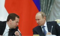 Ông Medvedev nói sẽ phóng tất cả tên lửa Nga tới Đức nếu ông Putin bị bắt